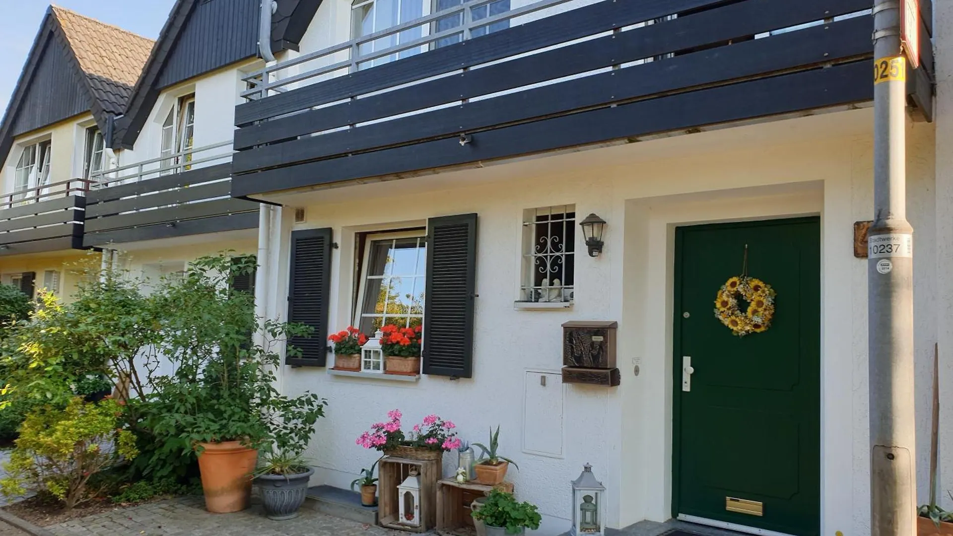 Privatzimmer Bei Renate Am Gruenen See Ratingen Germany